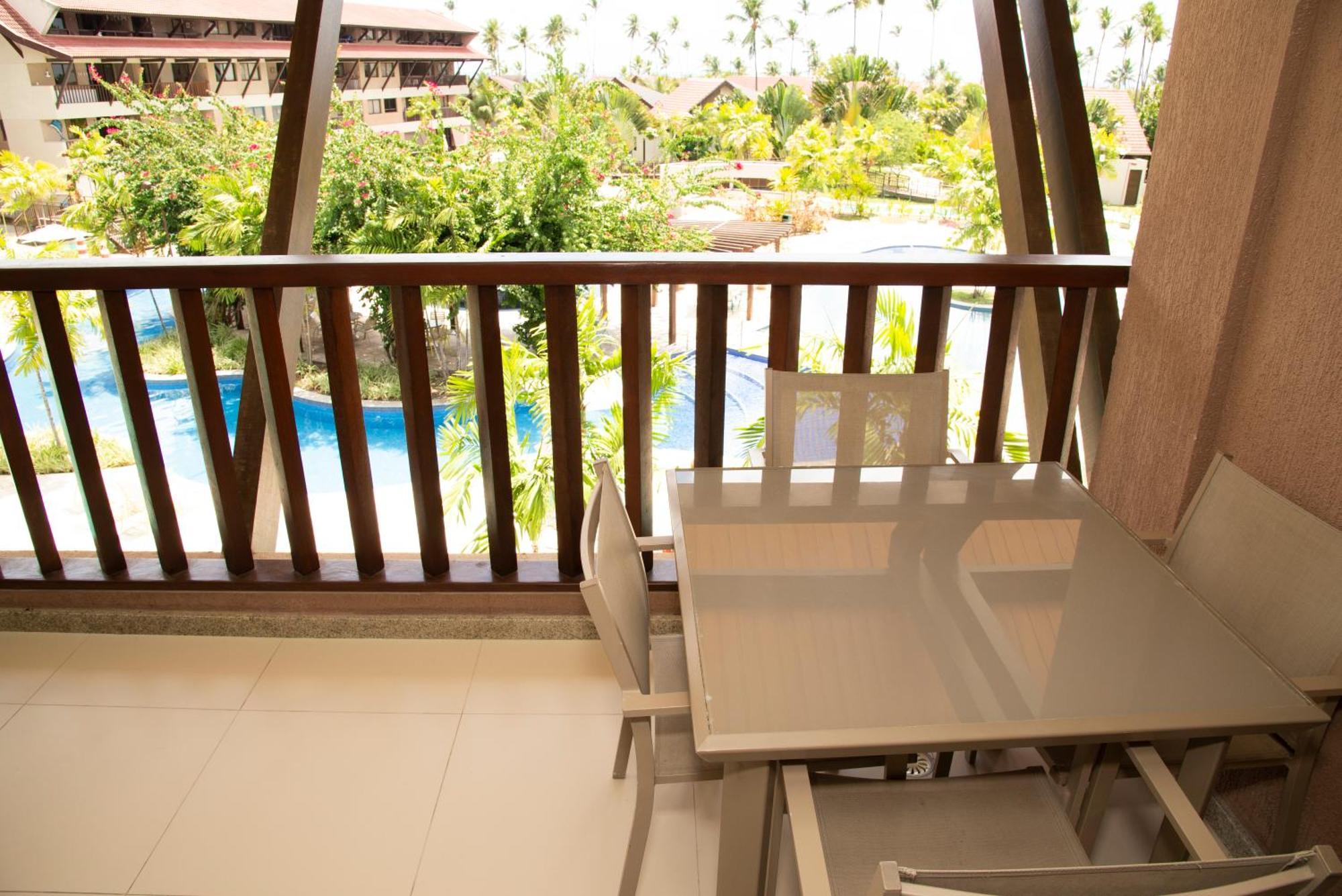 Oka Apartment